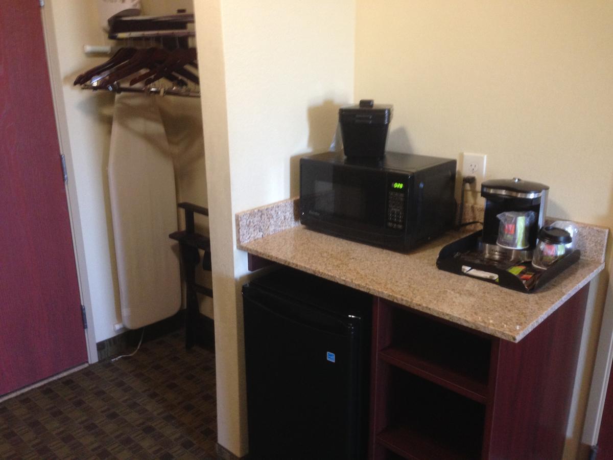 Cobblestone Inn And Suites - Anthony, Ks Ngoại thất bức ảnh